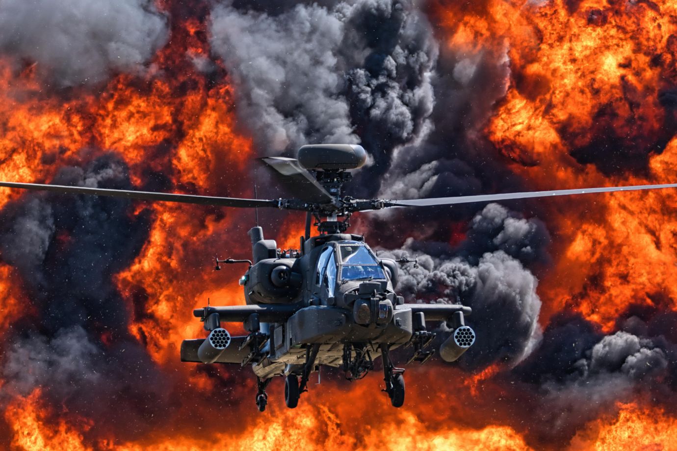 Army-Air-Corps-Display-Team-Apache-AH2-helicopter-flames-wheels-and-wings-Wallop-Hampshire-DSC4323-12072025