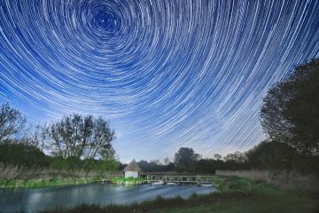 Star-trails-the-Bunny-Eel-pot-bridge-river-test-fishing-hut-new-moon-leckford-hampshire-StarStaX_DSC_2428-DSC_2603_gap_filling-28042025 Star-trails-the-Bunny-Eel-pot-bridge-river-test-fishing-hut-new-moon-leckford-hampshire-StarStaX_DSC_2428-DSC_2603_gap_filling-28042025