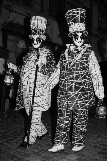 Venetian-Parade-portrait-Riquewihr-France-monochrome-2906-01072023