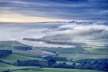 kimmeridge-bay-clavell-tower-sea-mist-dorset-ios-8694-17032023